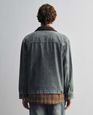  URBAN REVIVO - Áo khoác denim nam tay dài khóa kéo 