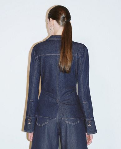  URBAN REVIVO - Áo sơ mi denim nữ cổ bẻ tay loe 