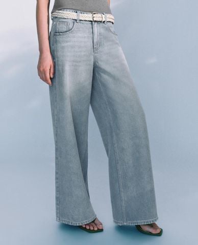  URBAN REVIVO - Quần jeans nữ ống rộng phối thắt lưng 