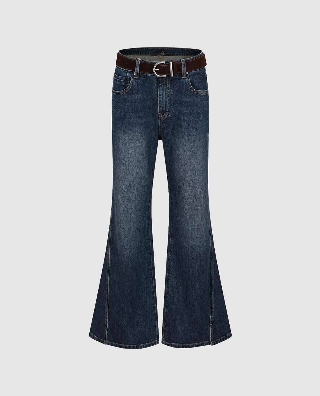 URBAN REVIVO - Quần jeans nữ ống loe wash bạc phối thắt lưng