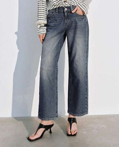  URBAN REVIVO - Quần jeans nữ ống rộng kẻ sọc 