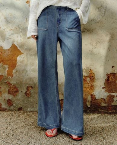  URBAN REVIVO - Quần jeans nữ ống rộng hiện đại 