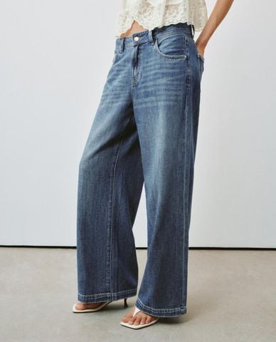  URBAN REVIVO - Quần jeans nữ ống rộng wash bạc 