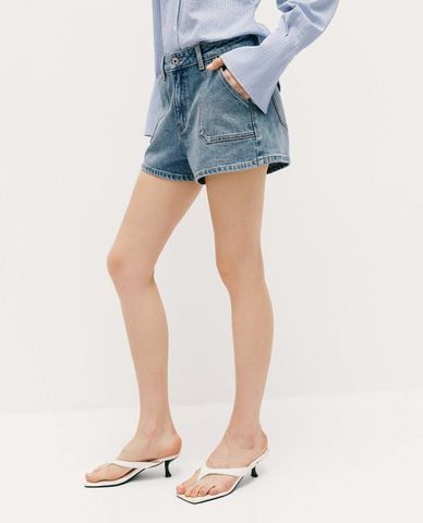  URBAN REVIVO - Quần short jeans nữ wash bạc 