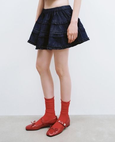  URBAN REVIVO - Chân váy denim mini phối bèo 