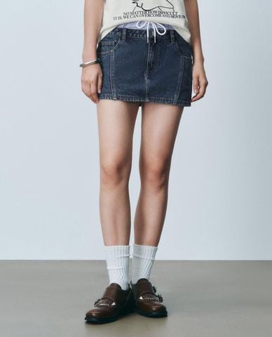  URBAN REVIVO - Chân váy denim mini phối dây rút 