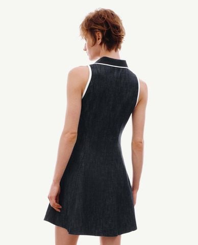 URBAN REVIVO - Đầm denim mini sát nách dáng xòe 