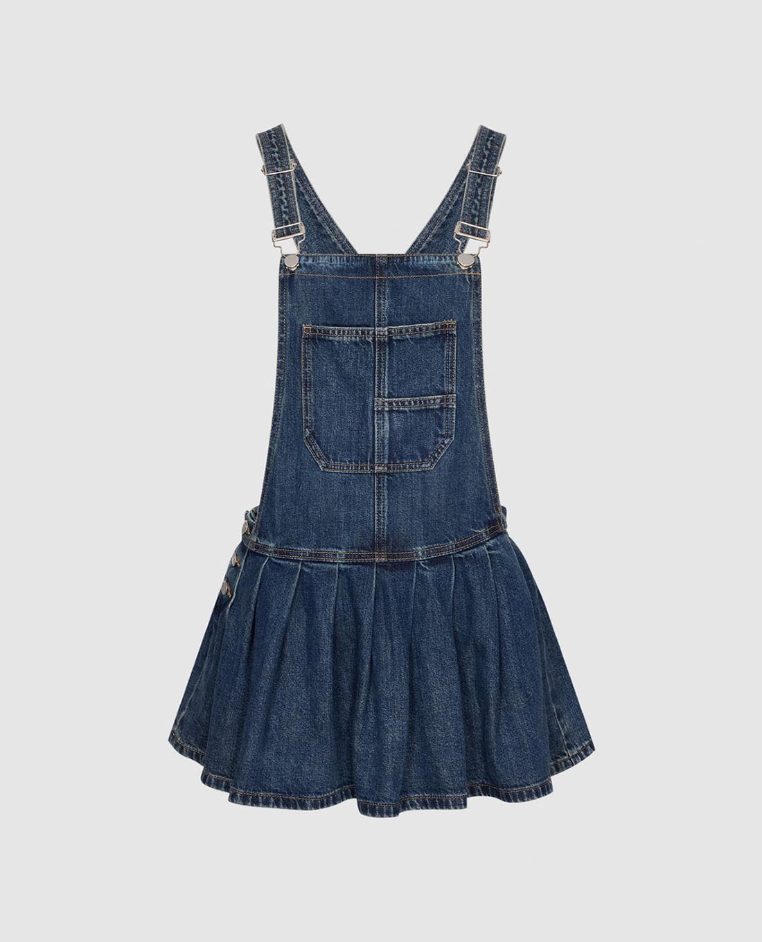 URBAN REVIVO - Đầm yếm denim mini xếp li dáng xòe