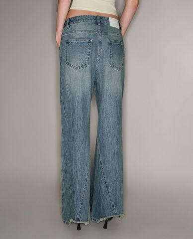  URBAN REVIVO - Quần jeans nữ ống loe phối khăn buộc eo 