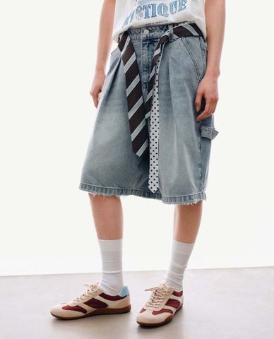  URBAN REVIVO - Quần short jeans nữ ống rộng phối dây đai 
