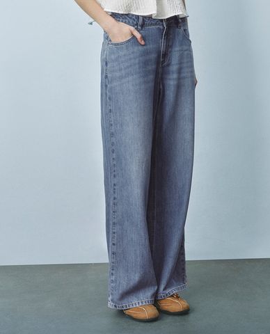  URBAN REVIVO - Quần jeans nữ ống rộng hiện đại 