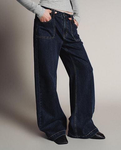  URBAN REVIVO - Quần jeans nữ ống rộng túi hộp 