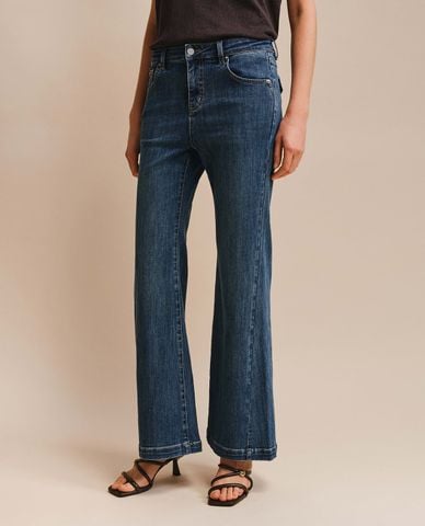  URBAN REVIVO - Quần jeans nữ ống loe cổ điển 