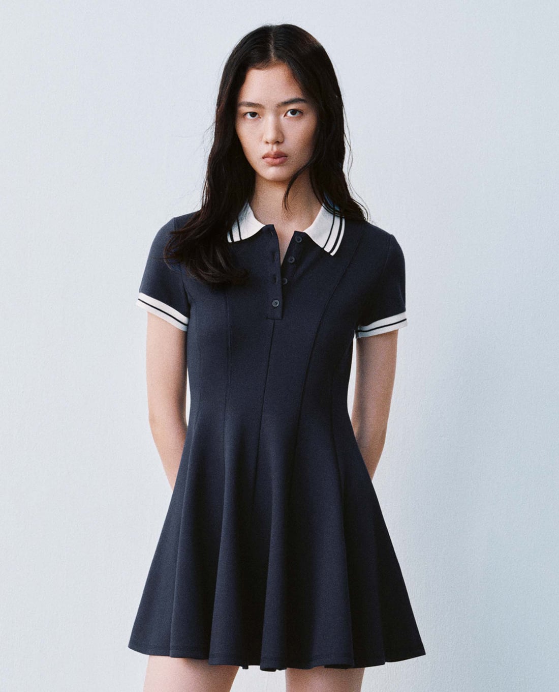 URBAN REVIVO - Đầm polo mini tay ngắn phom xòe