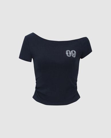  URBAN REVIVO - Áo trễ vai nữ phom ôm cá tính 