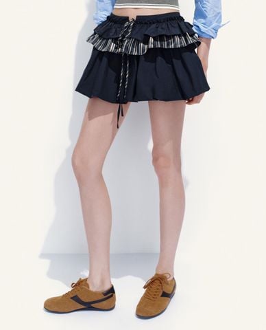  URBAN REVIVO - Chân váy xếp tầng mini lưng thun 