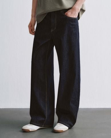  URBAN REVIVO - Quần jeans nam ống rộng cổ điển 