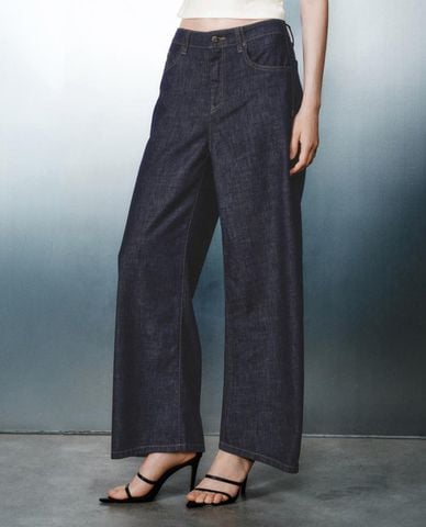  URBAN REVIVO - Quần jeans nữ ống rộng hiện đại 