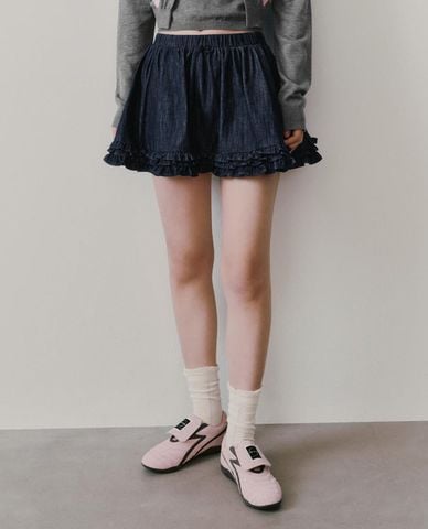  URBAN REVIVO - Chân váy denim mini xếp li phối bèo 