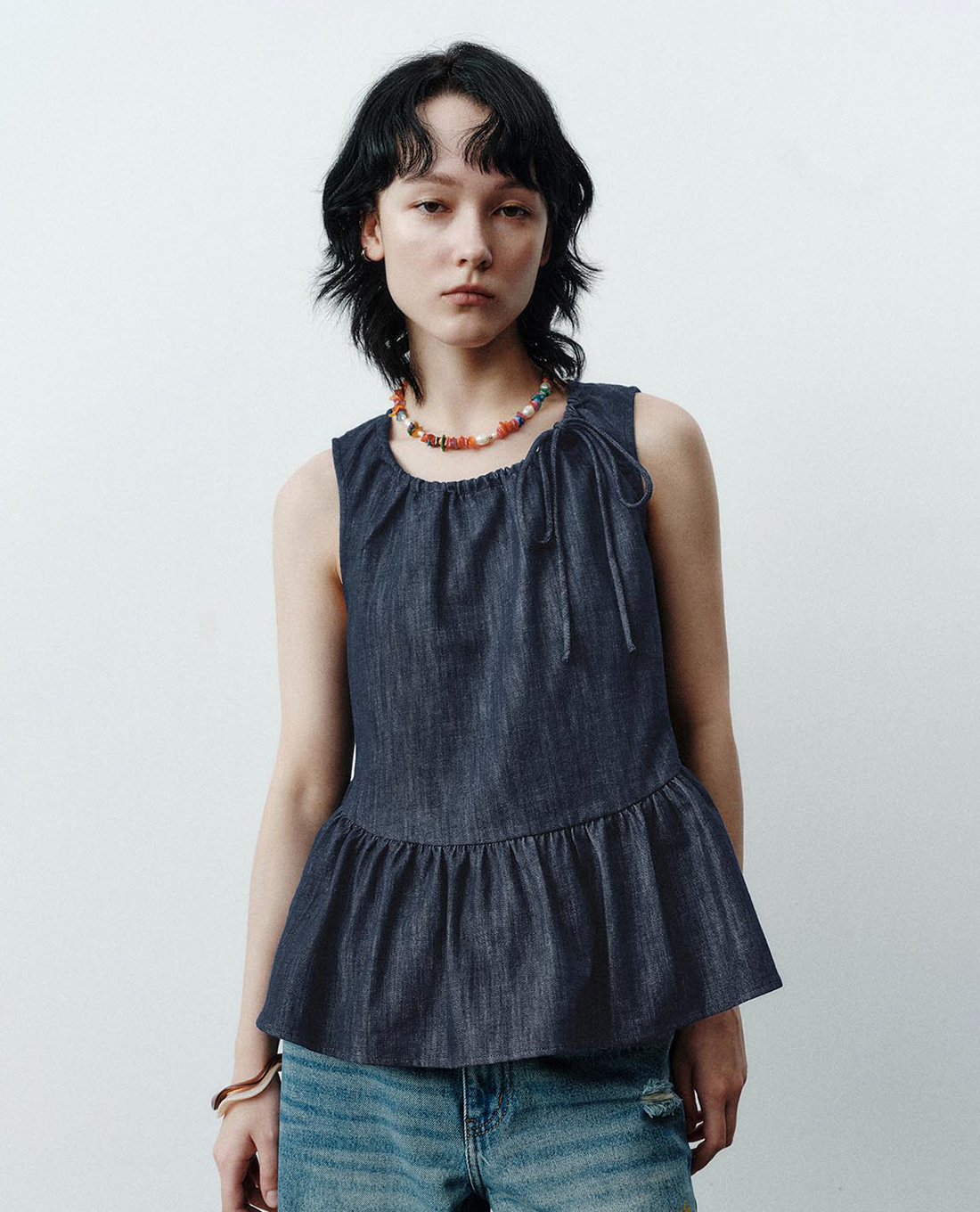 URBAN REVIVO - Áo sát nách nữ denim dáng xòe