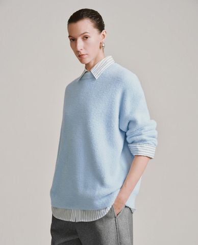  URBAN REVIVO - Áo dệt kim nữ cổ tròn tay dài phom rộng 