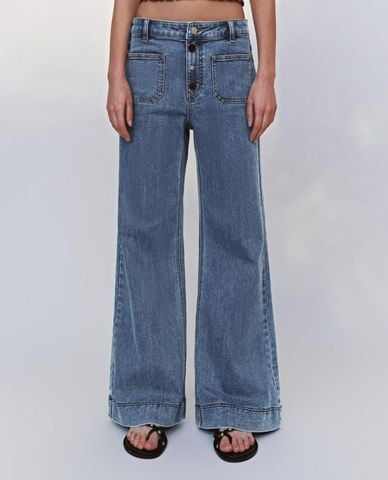  URBAN REVIVO - Quần jeans nữ ống loe phối nút 