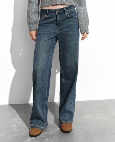  URBAN REVIVO - Quần jeans nữ ống rộng wash bạc 