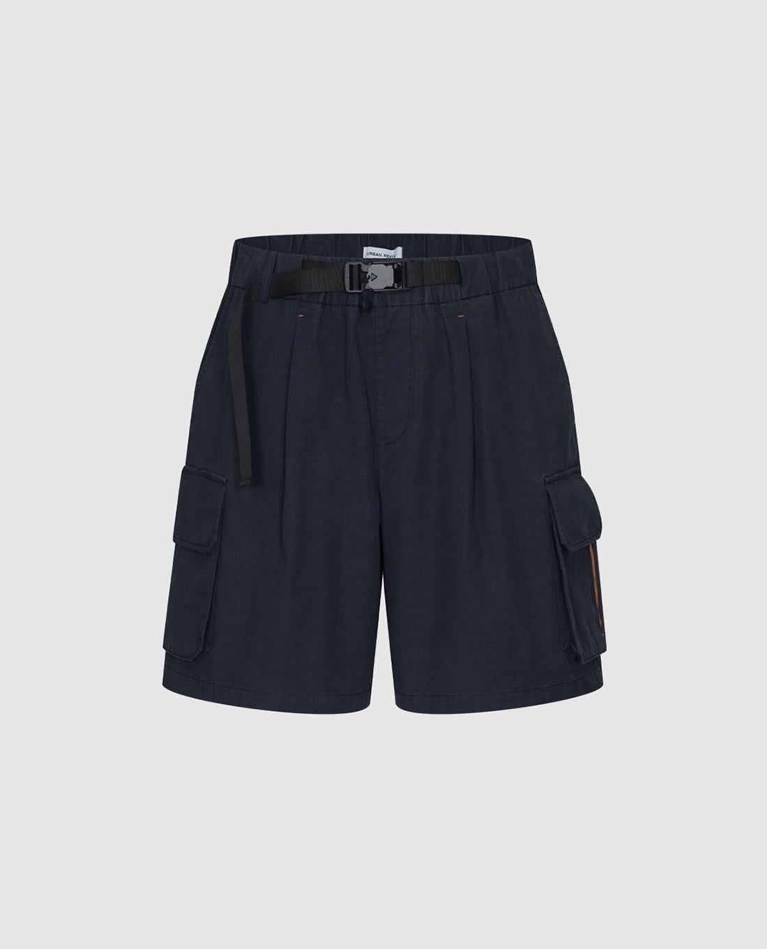 URBAN REVIVO - Quần short nam ống rộng phối túi