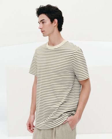  URBAN REVIVO - Áo thun nam cổ tròn tay ngắn kẻ sọc 