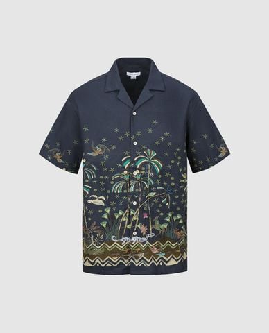  URBAN REVIVO - Áo sơ mi nam cổ bẻ tay ngắn in họa tiết 