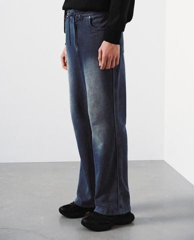  URBAN REVIVO - Quần jeans nam ống đứng wash bạc 