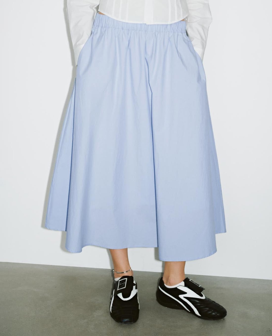 URBAN REVIVO - Chân váy chữ A midi lưng thun