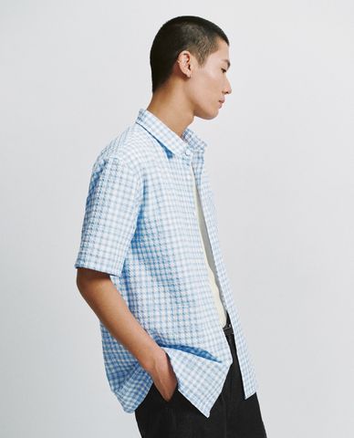  URBAN REVIVO - Áo sơ mi nam cổ bẻ tay ngắn sọc caro 