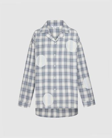  URBAN REVIVO - Áo sơ mi nữ cổ bẻ tay dài kẻ caro 