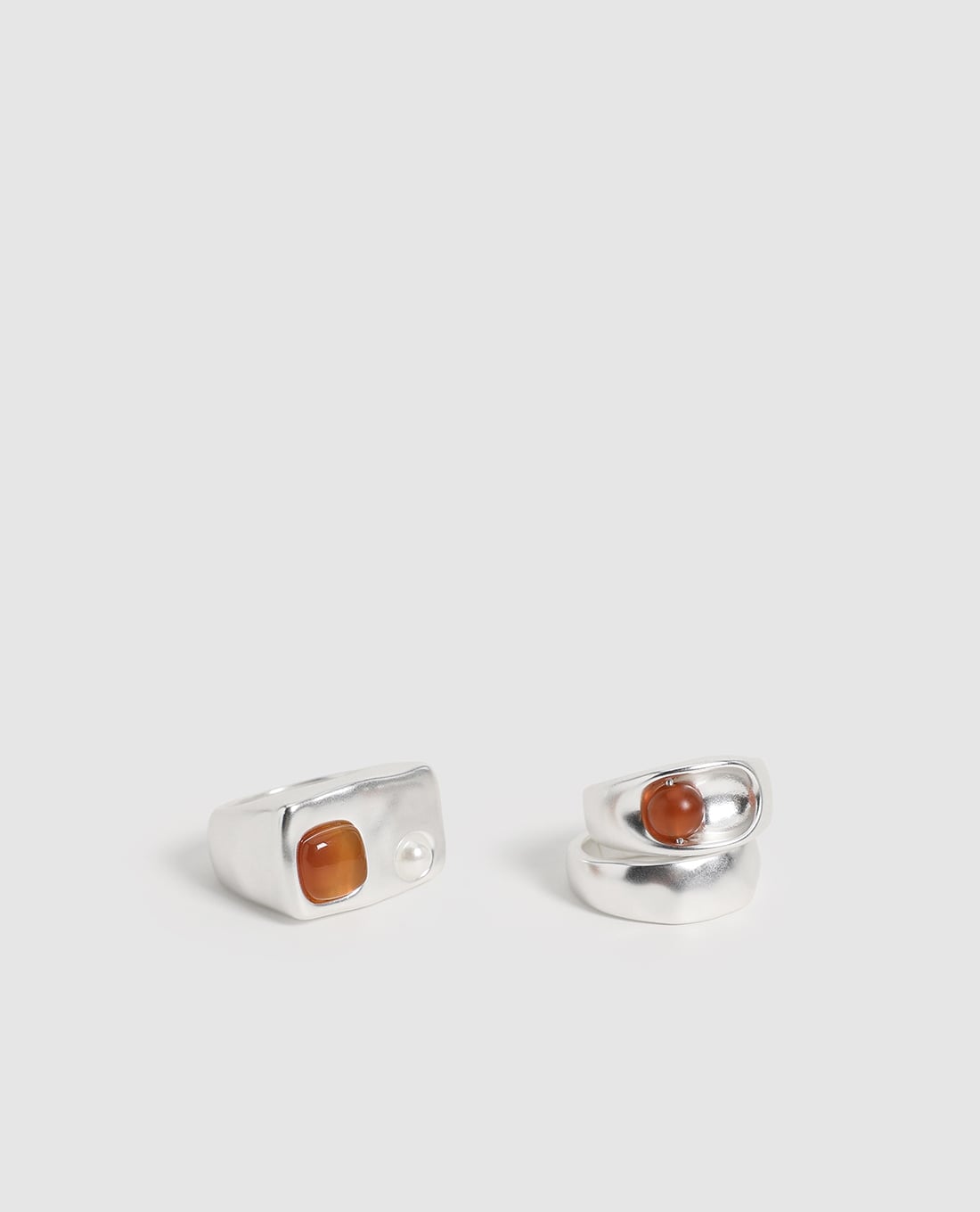 URBAN REVIVO - Set 3 nhẫn nữ bản lớn đính đá