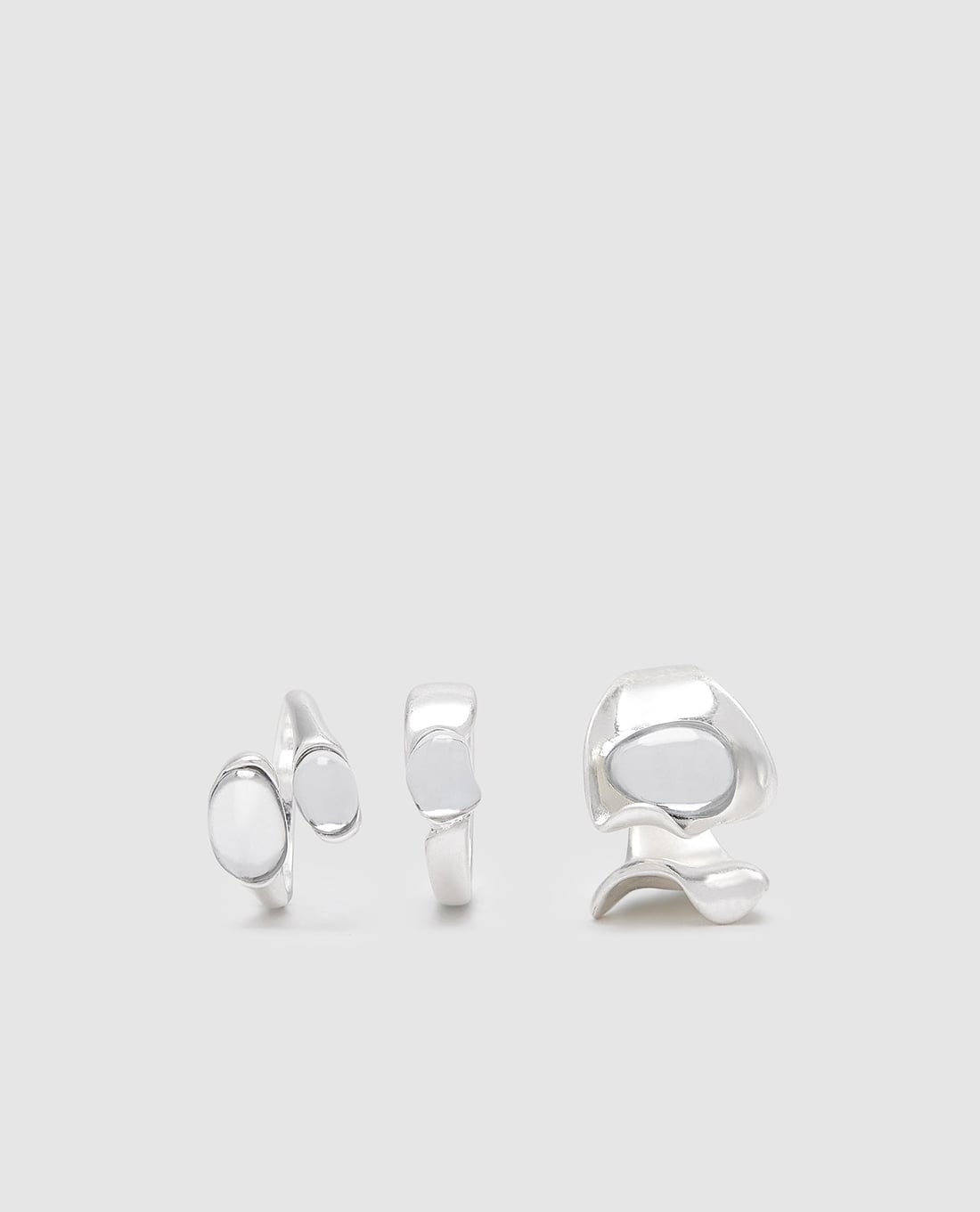 URBAN REVIVO - Set 3 nhẫn nữ uốn lượn đính đá