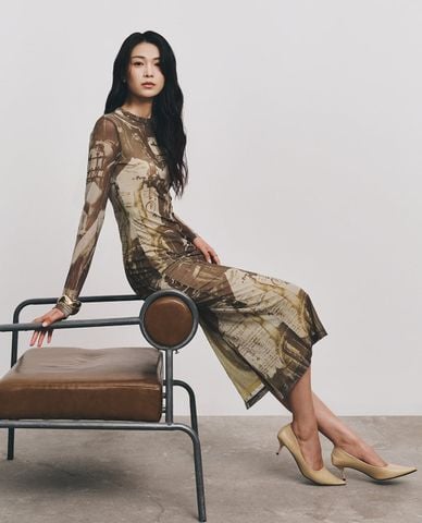  DEZUS - Đầm body midi tay dài họa tiết Grindy 