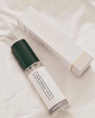  MUMCHIT - Nước hoa xịt quần áo White Cotton 
