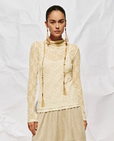  URBAN REVIVO - Áo kiểu nữ cổ đổ tay dài 