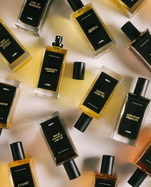 Quà 8/3 cho vợ - Nước hoa signature