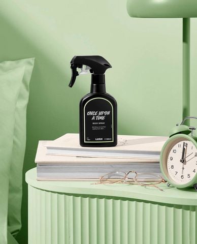 LUSH - Xịt thơm toàn thân Once Upon A Time 