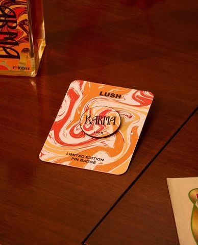  LUSH - Pin cài Karma 