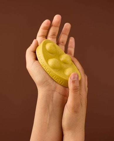  LUSH - Thanh massage Brazilian Boom 