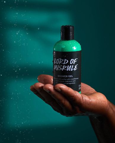  LUSH - Sữa tắm Lord of Misrule 