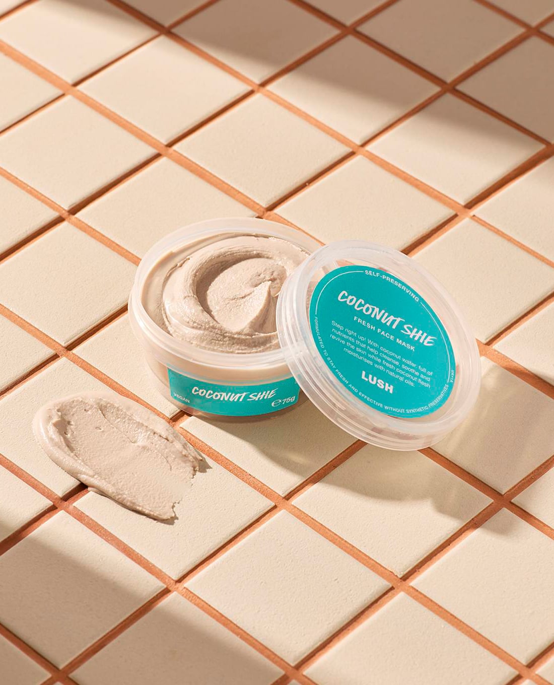 LUSH - Mặt nạ tươi Coconut Shie