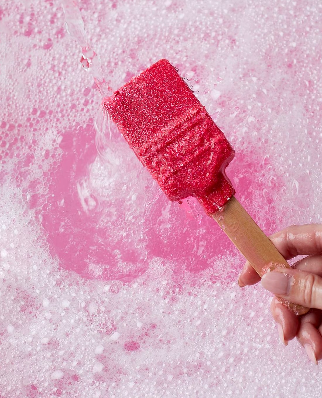 LUSH - Viên tạo bọt Candy Bubble Brush