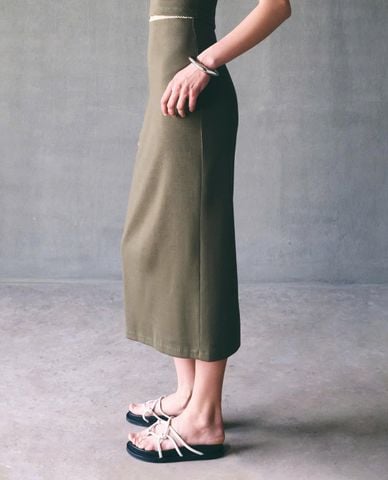  DEZUS - Chân váy phom suông midi Herbew 