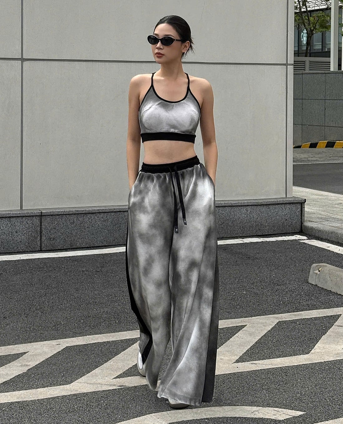 DEZUS - Set áo bra thể thao nữ và quần ống rộng Swany