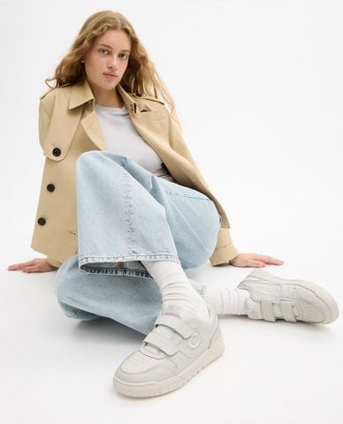  COACH - Giày sneakers nữ cổ thấp Soho 