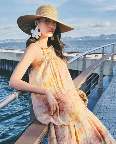  DEZUS - Áo kiểu nữ cổ yếm phối nhún Came Rin 